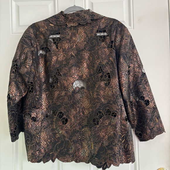 NWT Chico’s Metallic Open Weave Embroidered Jacket, Size 12 - Picture 2 of 7